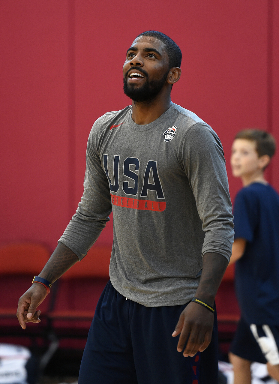 篮在防守端 篮在防守端