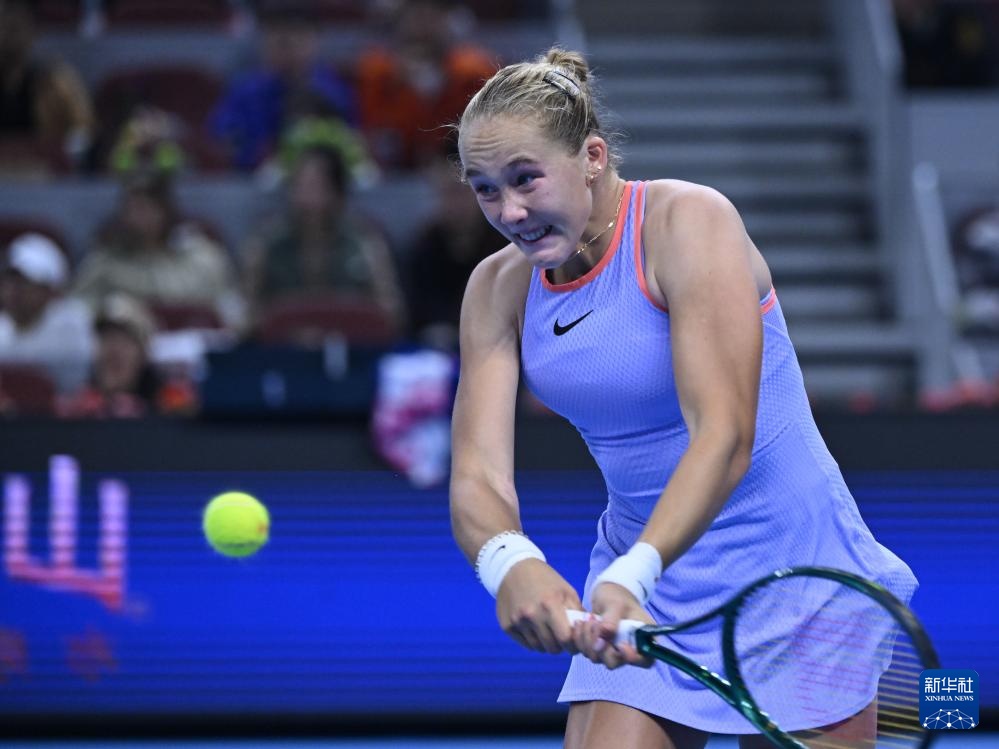 尖赛事上的 尖赛事上的