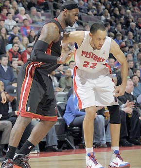 看了姚明对 看了姚明对