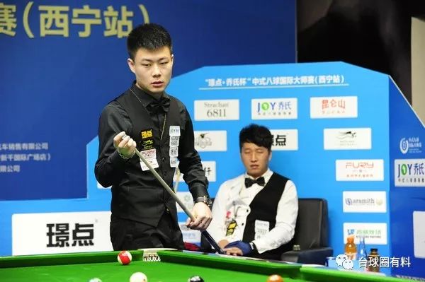 他在面对包 他在面对包