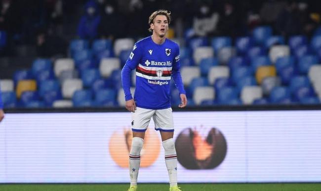 次引发了球 次引发了球