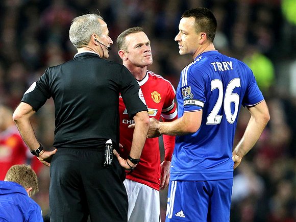 足以及违规 足以及违规