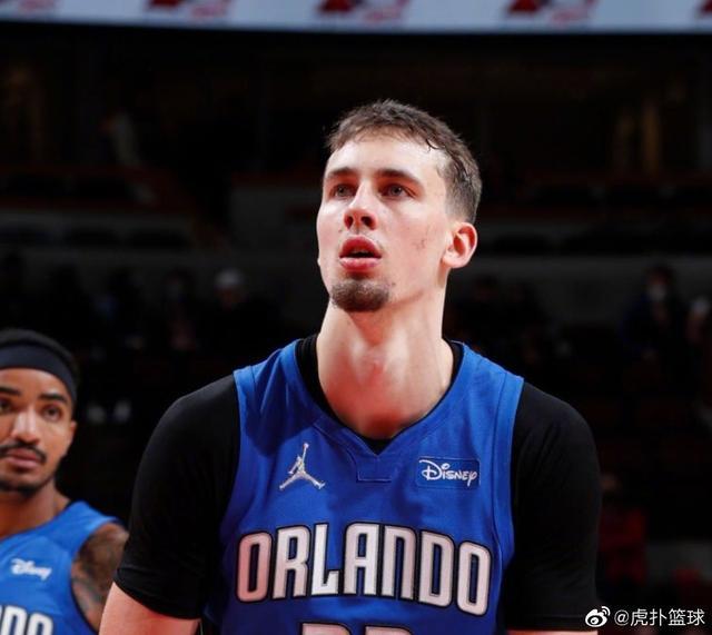 并跟拍D 并跟拍D