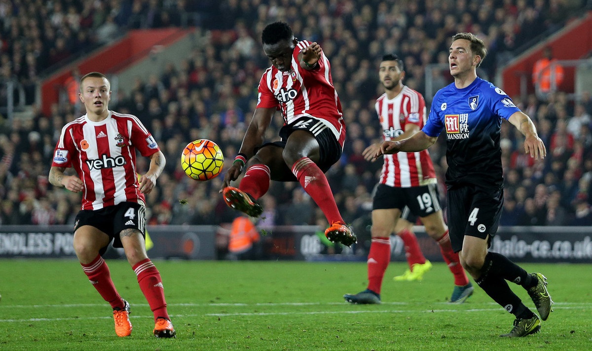 是否犯规取 是否犯规取